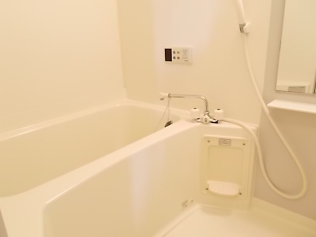 サニー　コート 風呂画像