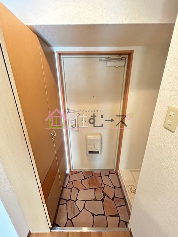 エクセレント上新11 玄関