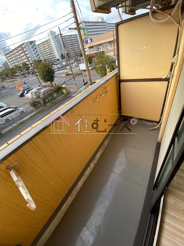 ロイヤルハイツ西淡路PartⅡ ベランダ