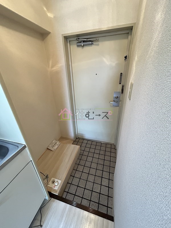 ノアーズアーク桃谷21 玄関
