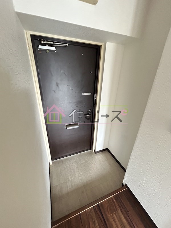 エムテック桑津 玄関