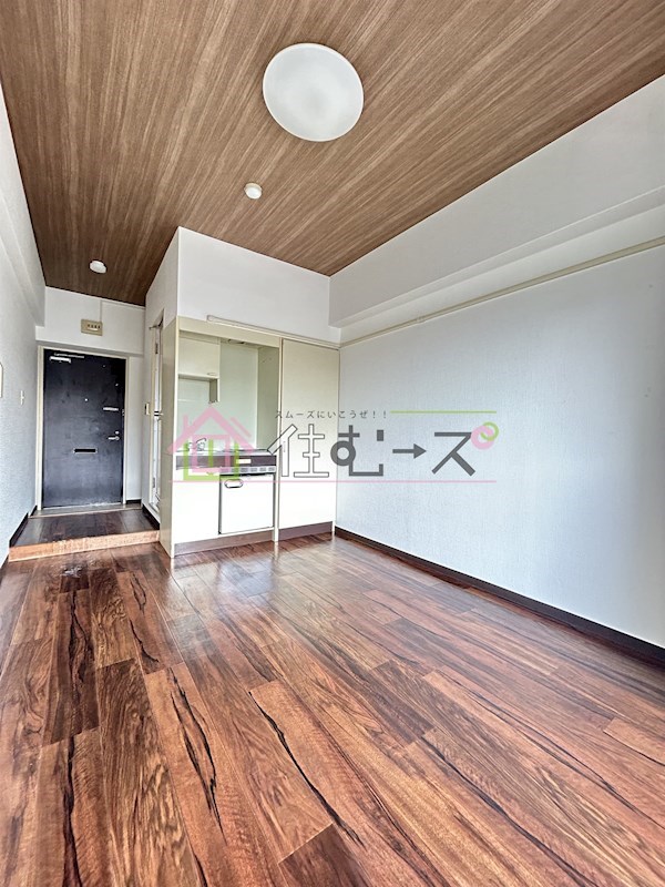 エムテック桑津 リビング