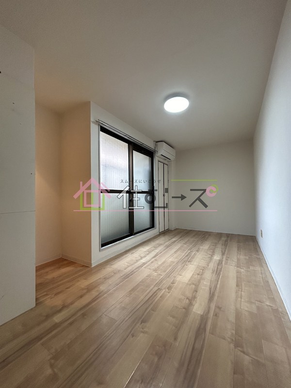 デイルーチェ上新庄 リビング