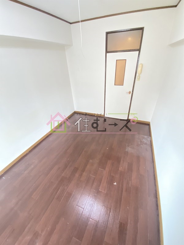 ホワイトグロリア リビング