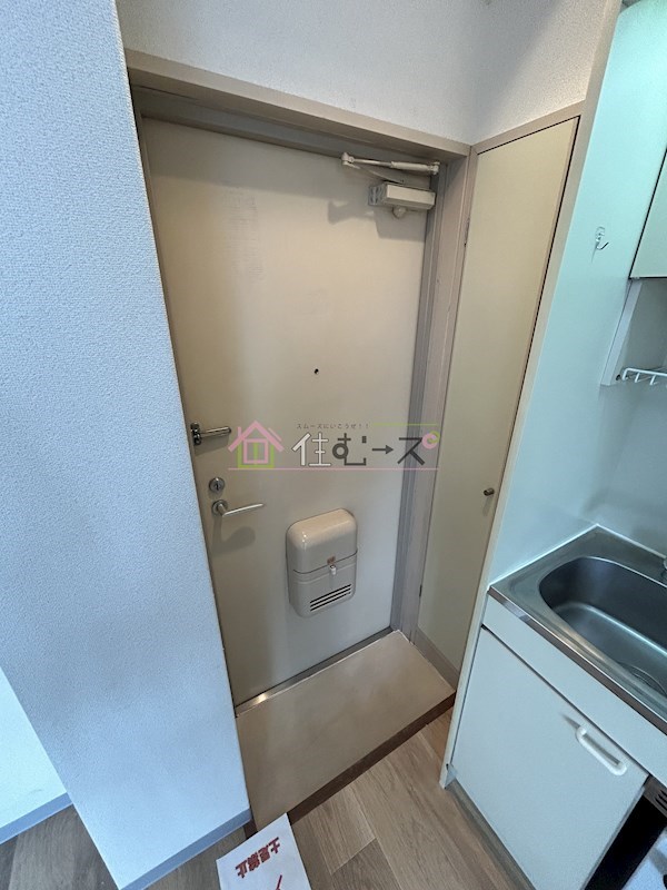 和所マンション中加賀屋 玄関