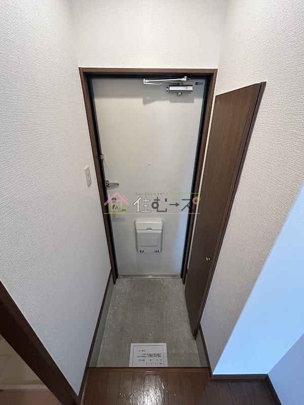 ルミエール　巽 玄関