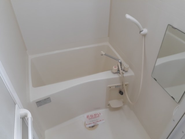 アヴァンリヴィエール 風呂画像