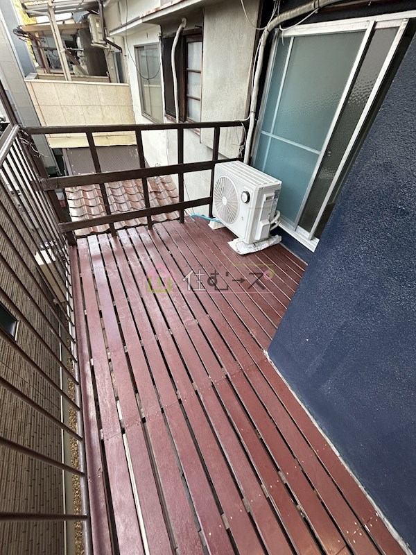 緑3丁目戸建て ベランダ