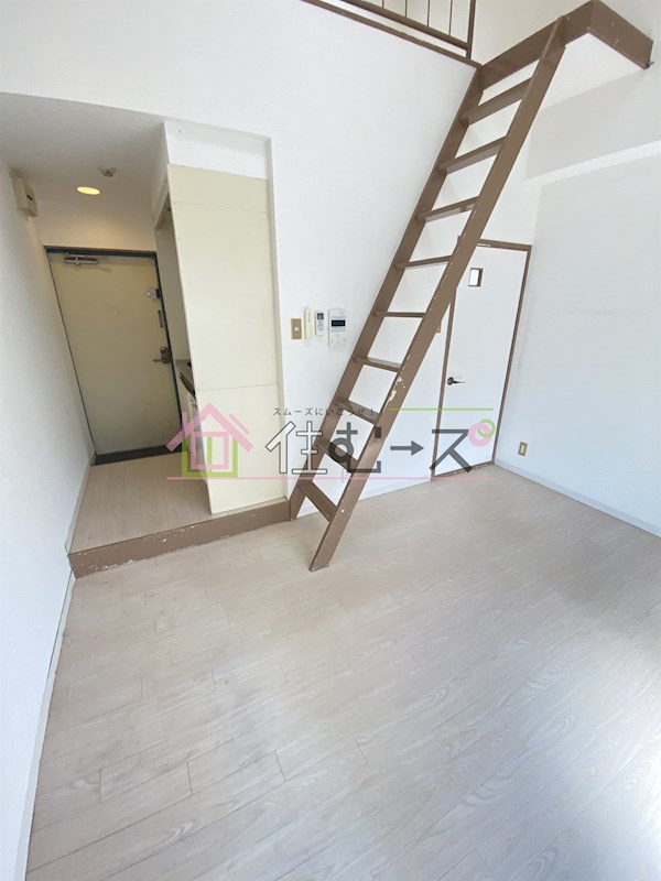 シルクロード勝山Ⅱ リビング