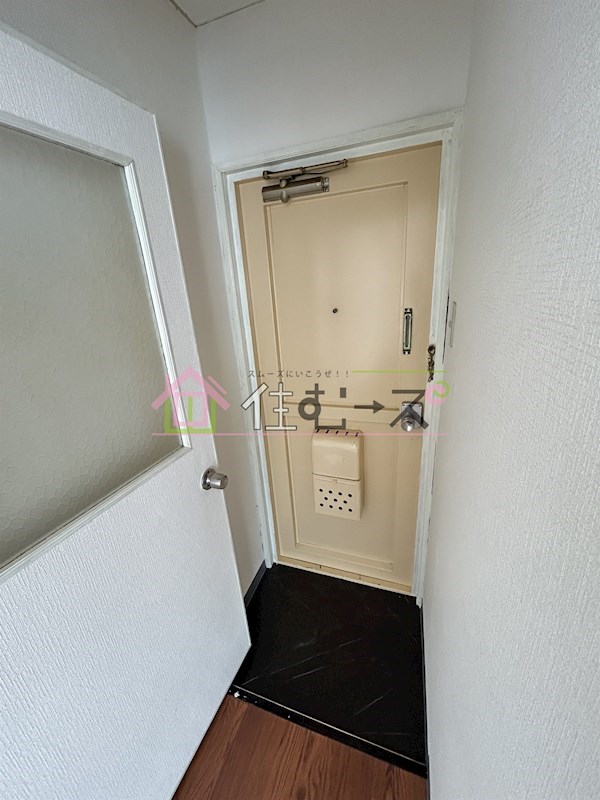 コルベール玉出 玄関