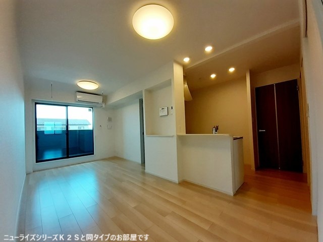 フォンターナ西大路 リビング
