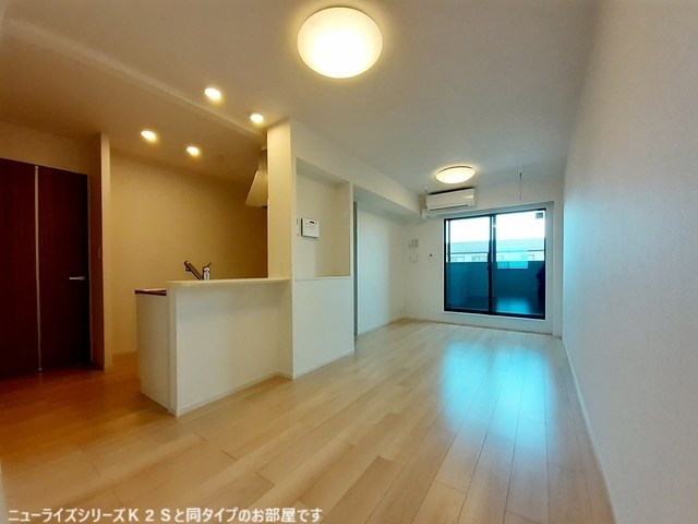 フォンターナ西大路 リビング
