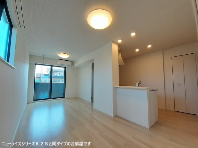フォンターナ西大路 リビング