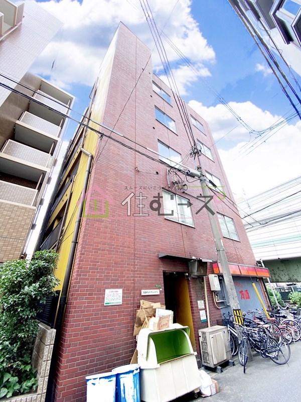 南森町ロイヤルハイツ 外観