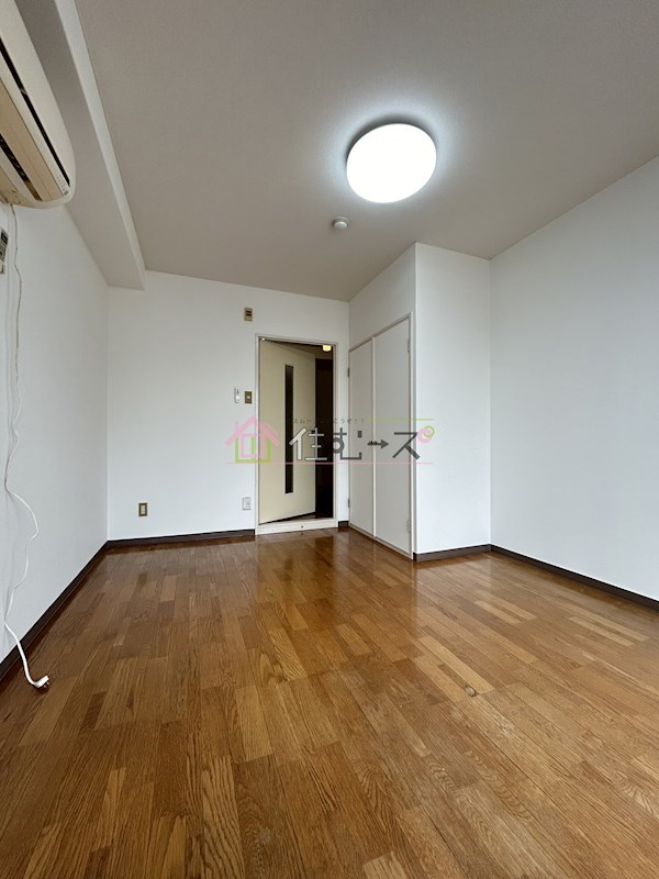 小松ビル リビング