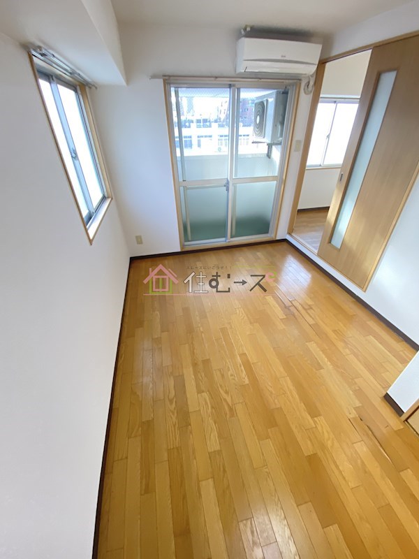 メビウス上本町西レジデンス ベッドルーム
