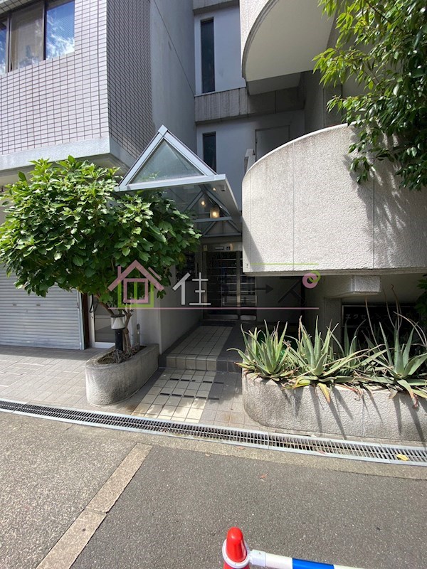 エクセレンス樹羅 エントランス