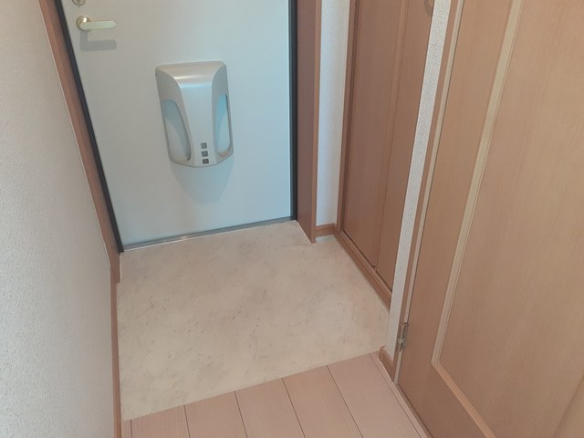 ソレイユ 玄関