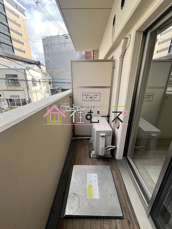 ワールドアイ阿波座WEST ベランダ