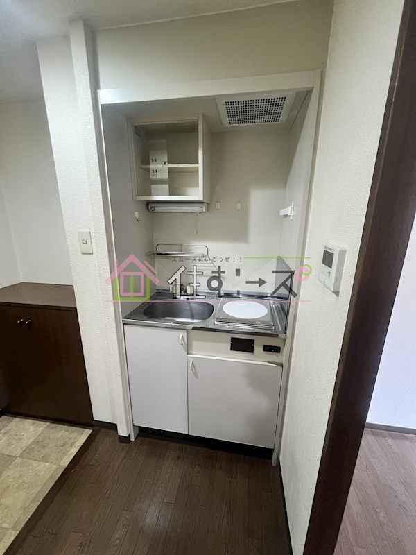 本町井出ビル キッチン