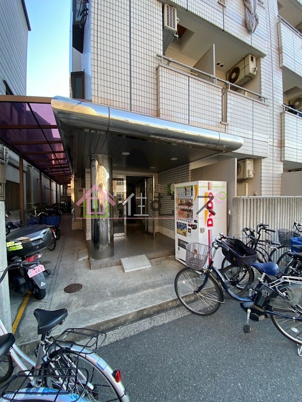 アリストプラザ中野 エントランス