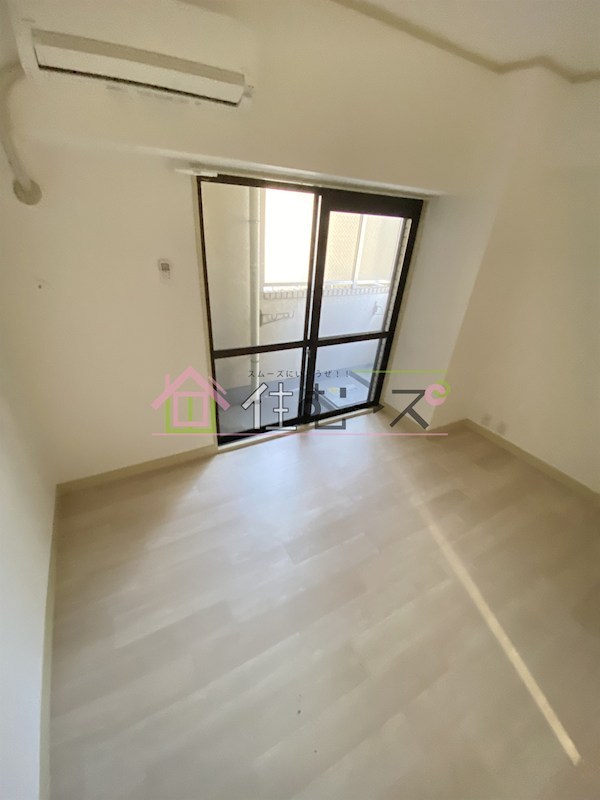 T・Hビル ベッドルーム