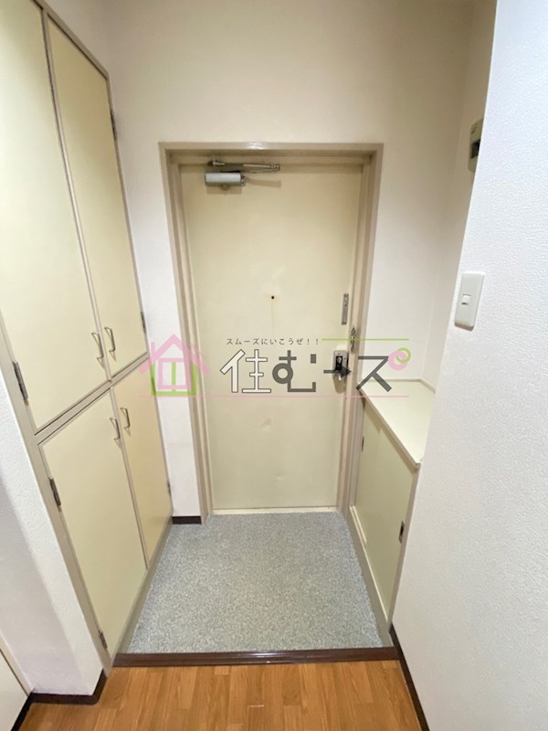 シェトワ北河堀 玄関