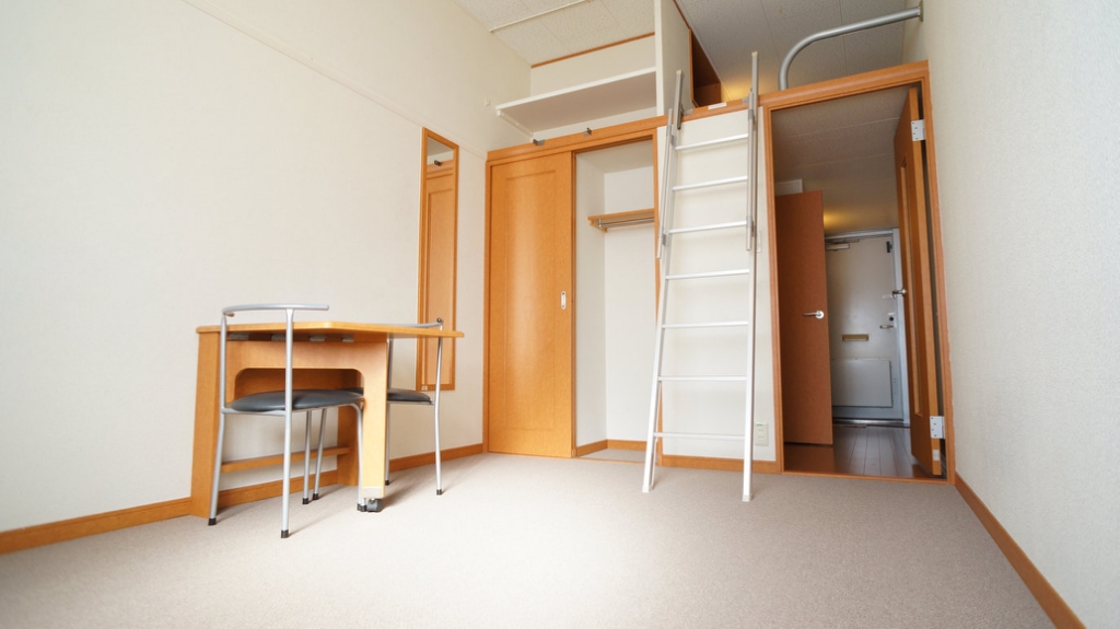 レオパレス南加賀屋 リビング