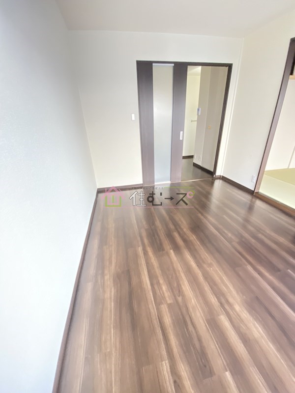 サンライフ鶴見 リビング