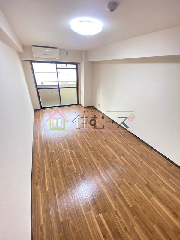 ドミール江戸堀 ベッドルーム