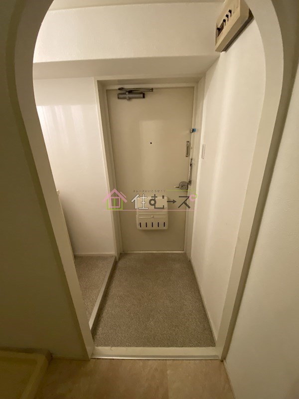 ジオナ松屋町 玄関