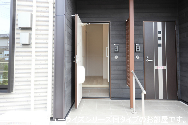 アルモニー羽曳野Ａ 玄関