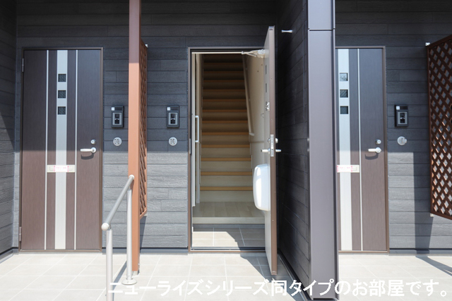 アルモニー羽曳野Ａ 玄関