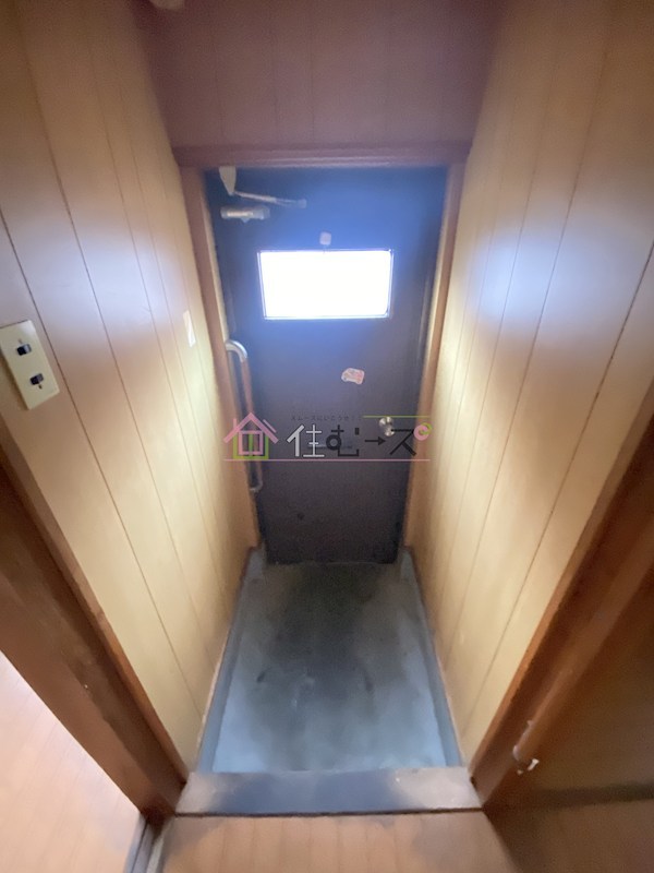 エルメゾン天下茶屋東 玄関