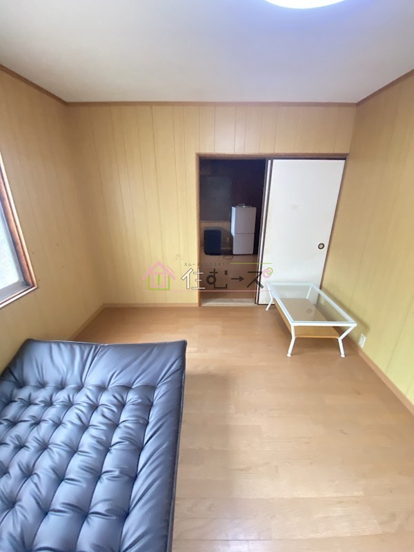 エルメゾン天下茶屋東 リビング
