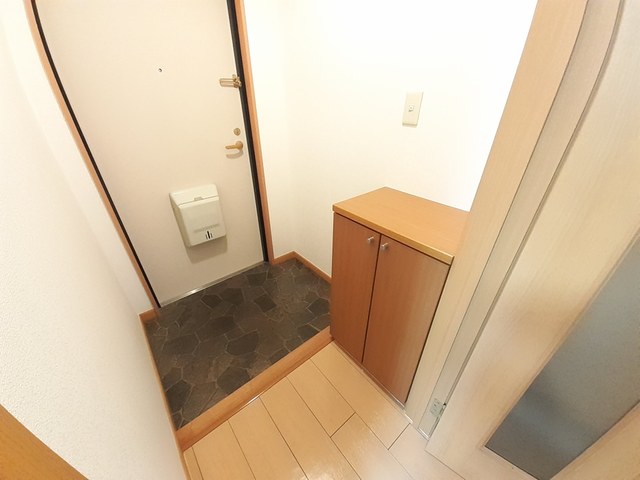 ヴィラ甲東園 玄関