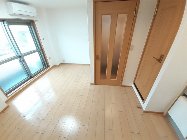 ヴィラ甲東園 リビング