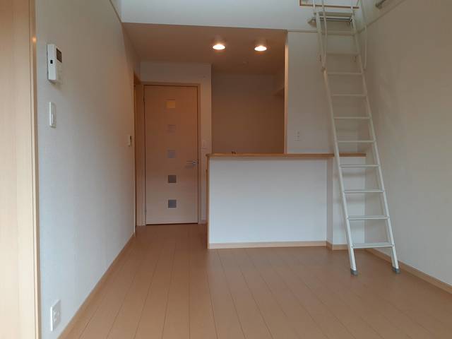 ベル・アージュⅠ番館 リビング