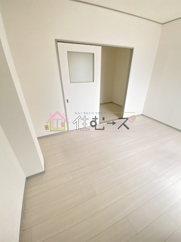 アヴァンス弁天町 リビング