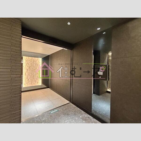 S-RESIDENCE阿波座bouncy 玄関
