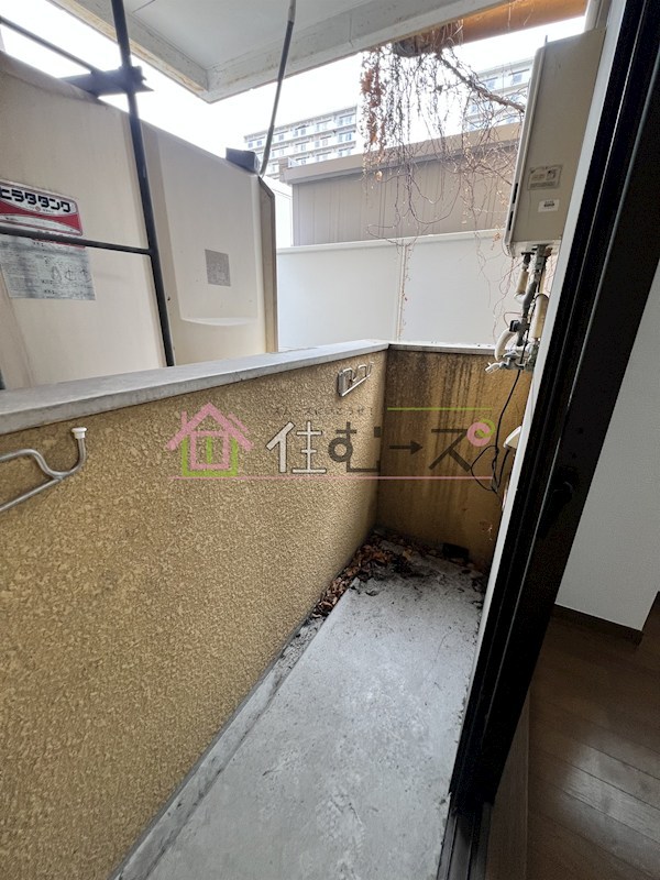 ビルシャナ長居 ベランダ