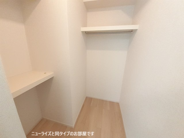 ファイン・キャピタルＤ その他4
