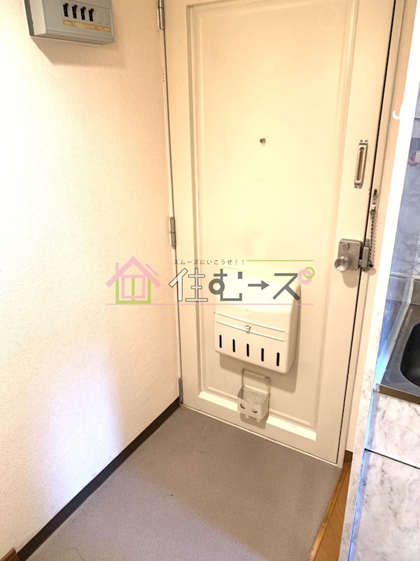 ファンターナ上本町 玄関