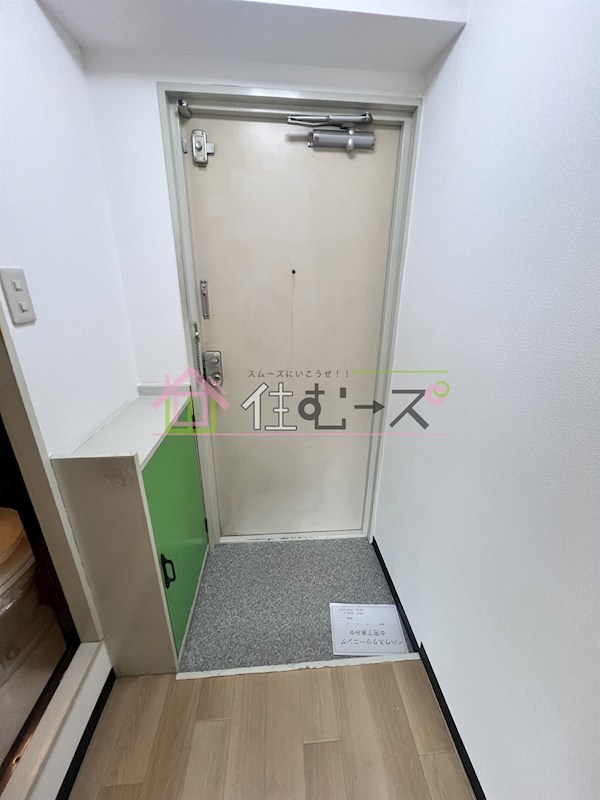 アパートメント新深江 玄関