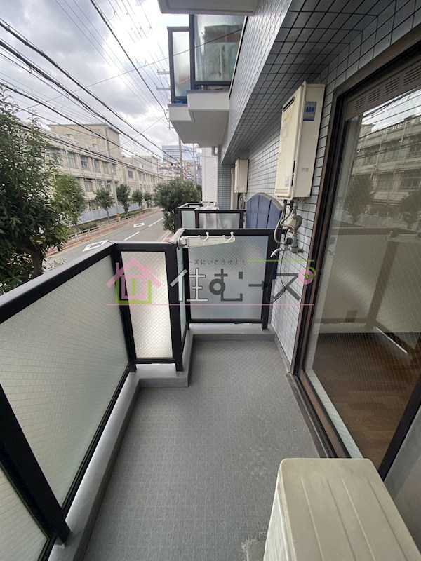 トレンディ新大阪 ベランダ
