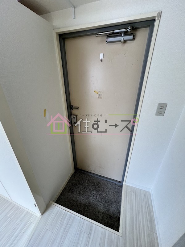 コーポミツワ 玄関