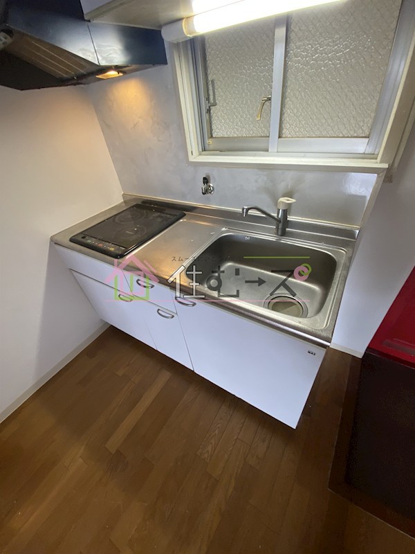 エバーグリーン新大阪 キッチン