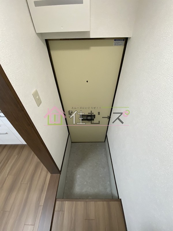 新大阪シティタウン 玄関