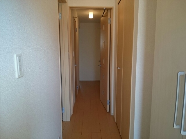 レクラン　エム 玄関