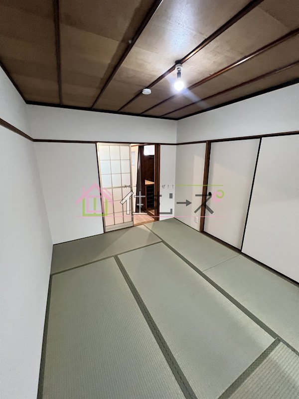 平野市町3丁目戸建 リビング
